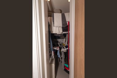 Apartamento à venda com 136m², 3 quartos e 2 vagas Apartamento à venda com 136m², 3 quartos e 2 vagasÁrea de Serviço