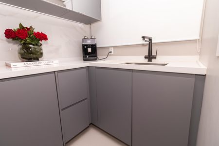 Apartamento à venda com 136m², 3 quartos e 2 vagas Apartamento à venda com 136m², 3 quartos e 2 vagasÁrea de Serviço