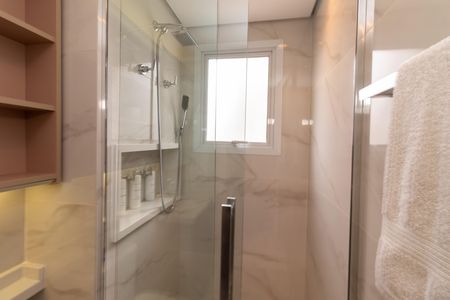 Apartamento à venda com 136m², 3 quartos e 2 vagas Apartamento à venda com 136m², 3 quartos e 2 vagasBanheiro da Suíte 2