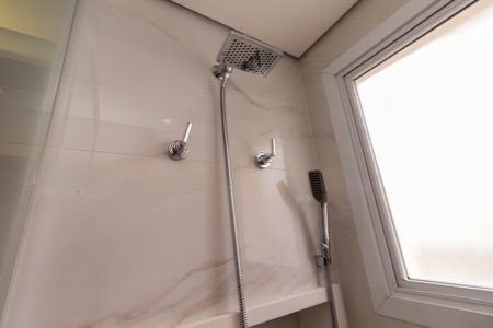 Apartamento à venda com 136m², 3 quartos e 2 vagas Apartamento à venda com 136m², 3 quartos e 2 vagasBanheiro da Suíte 2