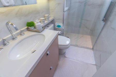 Apartamento à venda com 136m², 3 quartos e 2 vagas Apartamento à venda com 136m², 3 quartos e 2 vagasBanheiro da Suíte 2