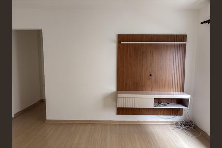 Sala de apartamento para alugar com 2 quartos, 84m² em Jardim Lindóia, Porto Alegre