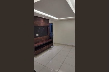 Sala de apartamento para alugar com 2 quartos, 45m² em São João, Betim