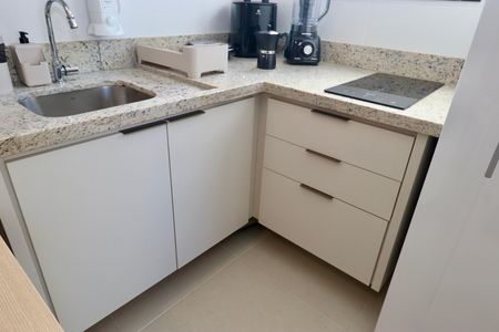 Studio para alugar com 22m², 1 quarto e 1 vaga Studio para alugar com 22m², 1 quarto e 1 vagaCozinha