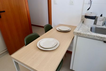 Studio para alugar com 22m², 1 quarto e 1 vaga Studio para alugar com 22m², 1 quarto e 1 vagaCozinha