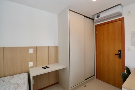 Studio para alugar com 22m², 1 quarto e 1 vaga Studio para alugar com 22m², 1 quarto e 1 vagaStudio