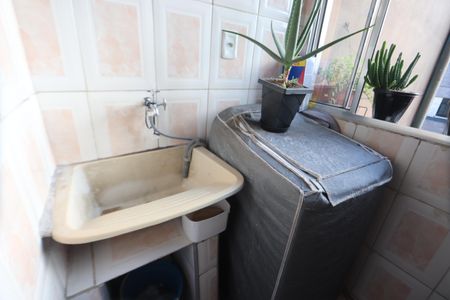 Apartamento à venda com 64m², 2 quartos e sem vagaLavanderia