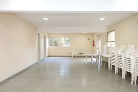 Apartamento à venda com 56m², 2 quartos e 1 vagaÁrea de Serviço