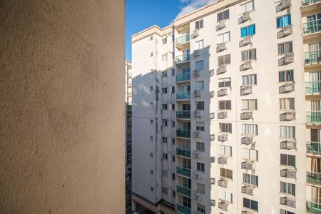 Apartamento à venda com 58m², 2 quartos e 1 vaga Apartamento à venda com 58m², 2 quartos e 1 vagaÁrea de Serviço Vista