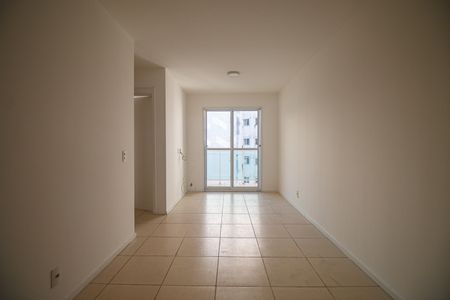 Apartamento à venda com 58m², 2 quartos e 1 vaga Apartamento à venda com 58m², 2 quartos e 1 vagaSala