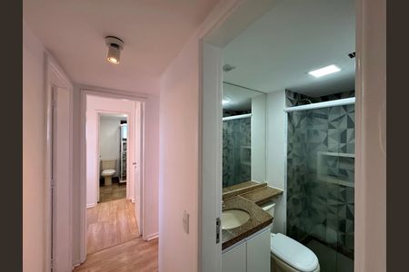 Apartamento para alugar com 172m², 4 quartos e 2 vagas Apartamento para alugar com 172m², 4 quartos e 2 vagasCorredor