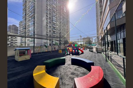 Apartamento para alugar com 172m², 4 quartos e 2 vagas Apartamento para alugar com 172m², 4 quartos e 2 vagasÁrea comum