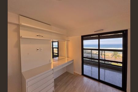 Apartamento para alugar com 172m², 4 quartos e 2 vagas Apartamento para alugar com 172m², 4 quartos e 2 vagasQuarto 2