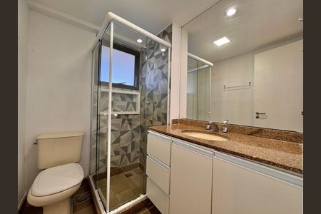Apartamento para alugar com 172m², 4 quartos e 2 vagas Apartamento para alugar com 172m², 4 quartos e 2 vagasSuíte 2 - Banheiro