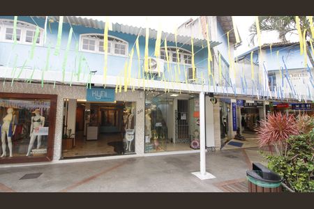 Apartamento para alugar com 75m², 2 quartos e sem vagaFachada