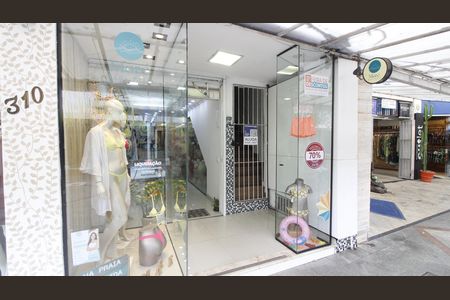 Apartamento para alugar com 75m², 2 quartos e sem vagaFachada