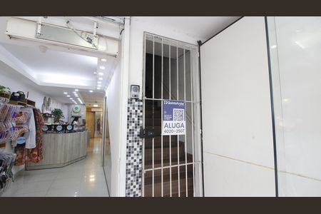 Apartamento para alugar com 75m², 2 quartos e sem vagaPlaca
