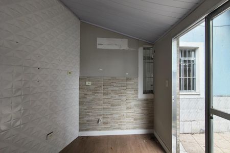 Casa para alugar com 56m², 1 quarto e 1 vaga Casa para alugar com 56m², 1 quarto e 1 vagaQuarto de Serviço