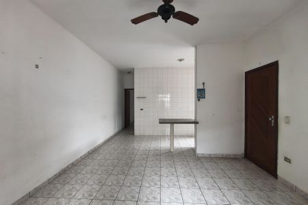 Casa para alugar com 56m², 1 quarto e 1 vaga Casa para alugar com 56m², 1 quarto e 1 vagaSala