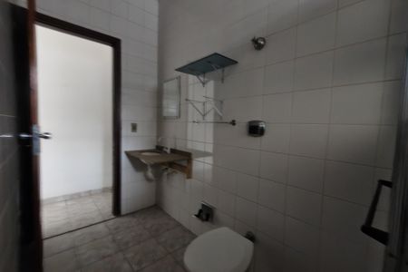 Casa para alugar com 56m², 1 quarto e 1 vaga Casa para alugar com 56m², 1 quarto e 1 vagaBanheiro