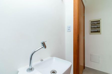 Lavabo de apartamento à venda com 2 quartos, 62m² em Lauzane Paulista, São Paulo