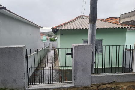 Casa para alugar com 80m², 1 quarto e sem vaga Casa para alugar com 80m², 1 quarto e sem vagaFachada
