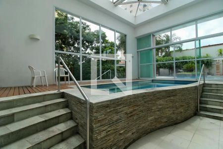 Apartamento à venda com 130m², 3 quartos e 3 vagas Apartamento à venda com 130m², 3 quartos e 3 vagasÁrea comum