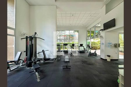 Apartamento à venda com 130m², 3 quartos e 3 vagas Apartamento à venda com 130m², 3 quartos e 3 vagasAcademia