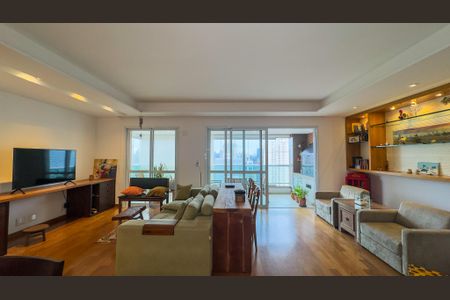 Apartamento à venda com 130m², 3 quartos e 3 vagas Apartamento à venda com 130m², 3 quartos e 3 vagasSala