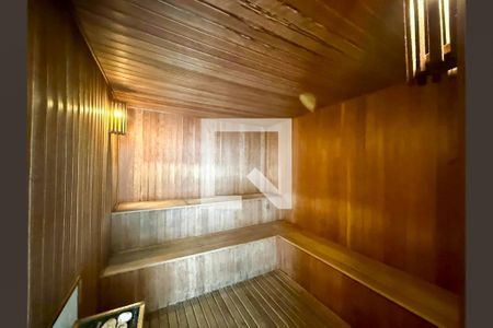 Apartamento à venda com 130m², 3 quartos e 3 vagas Apartamento à venda com 130m², 3 quartos e 3 vagasSaúna