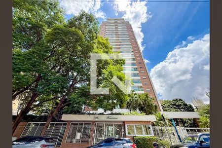 Apartamento à venda com 130m², 3 quartos e 3 vagas Apartamento à venda com 130m², 3 quartos e 3 vagasFachada