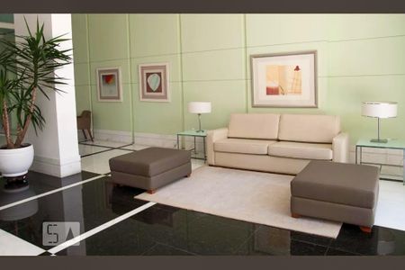 Apartamento à venda com 130m², 3 quartos e 3 vagas Apartamento à venda com 130m², 3 quartos e 3 vagasHall de entrada