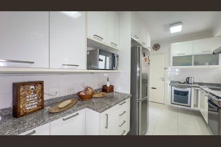 Apartamento à venda com 130m², 3 quartos e 3 vagas Apartamento à venda com 130m², 3 quartos e 3 vagasCozinha