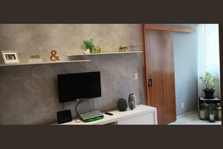 Sala de casa à venda com 3 quartos, 77m² em Tijuca, Rio de Janeiro