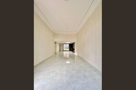 Casa de condomínio à venda com 336m², 3 quartos e 4 vagas Casa de condomínio à venda com 336m², 3 quartos e 4 vagasFoto 04