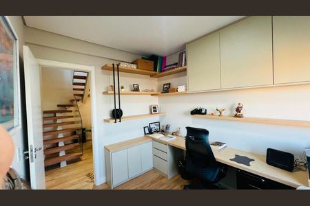 Apartamento à venda com 139m², 4 quartos e 2 vagas