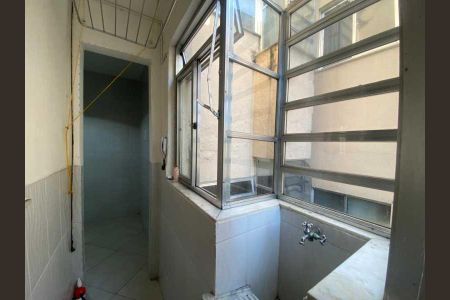 Apartamento à venda com 47m², 1 quarto e sem vaga