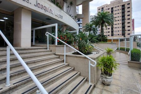Apartamento para alugar com 136m², 2 quartos e 2 vagasRampa de acesso 