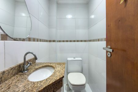 Apartamento para alugar com 136m², 2 quartos e 2 vagasBanheiro 
