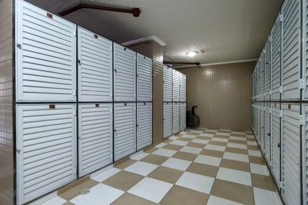 Apartamento para alugar com 136m², 2 quartos e 2 vagasArmários 