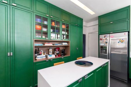 Apartamento à venda com 3 quartos, 177m² em Jardim Paulista, São Paulo