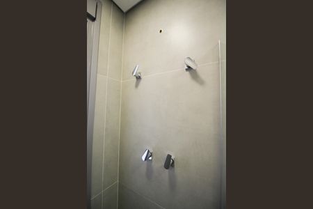 Apartamento para alugar com 67m², 2 quartos e 1 vaga Apartamento para alugar com 67m², 2 quartos e 1 vagaBanheiro da Suíte 1