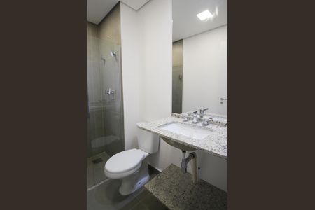 Apartamento para alugar com 67m², 2 quartos e 1 vaga Apartamento para alugar com 67m², 2 quartos e 1 vagaBanheiro da Suíte 1