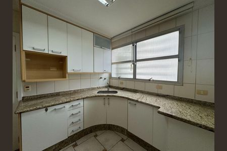 Apartamento à venda com 130m², 3 quartos e 2 vagas