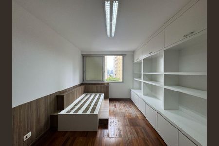 Apartamento à venda com 130m², 3 quartos e 2 vagas