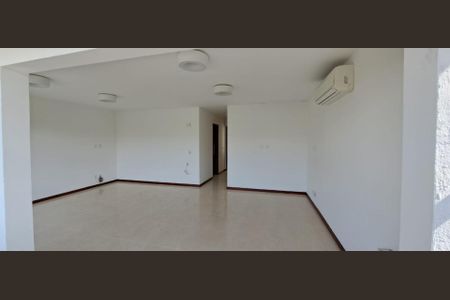 Casa à venda com 4 quartos, 416m² em Vargem Grande, Rio de Janeiro