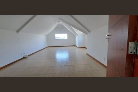 Casa à venda com 416m², 4 quartos e 2 vagas