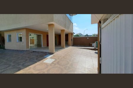 Casa à venda com 416m², 4 quartos e 2 vagas