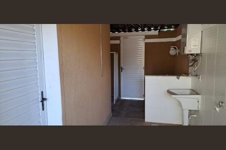 Casa à venda com 416m², 4 quartos e 2 vagas