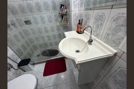 Banheiro de apartamento à venda com 1 quarto, 50m² em Lins de Vasconcelos, Rio de Janeiro